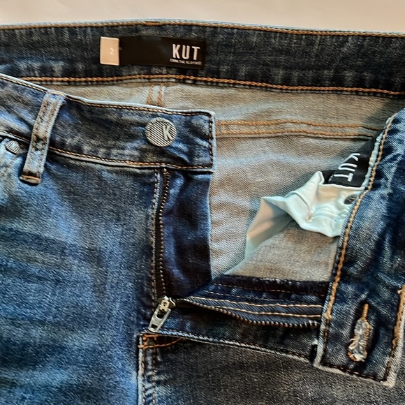 Kut From The Kloth Catherine Boyfriend Mid Rise Size 2 - Picture 16 of 16